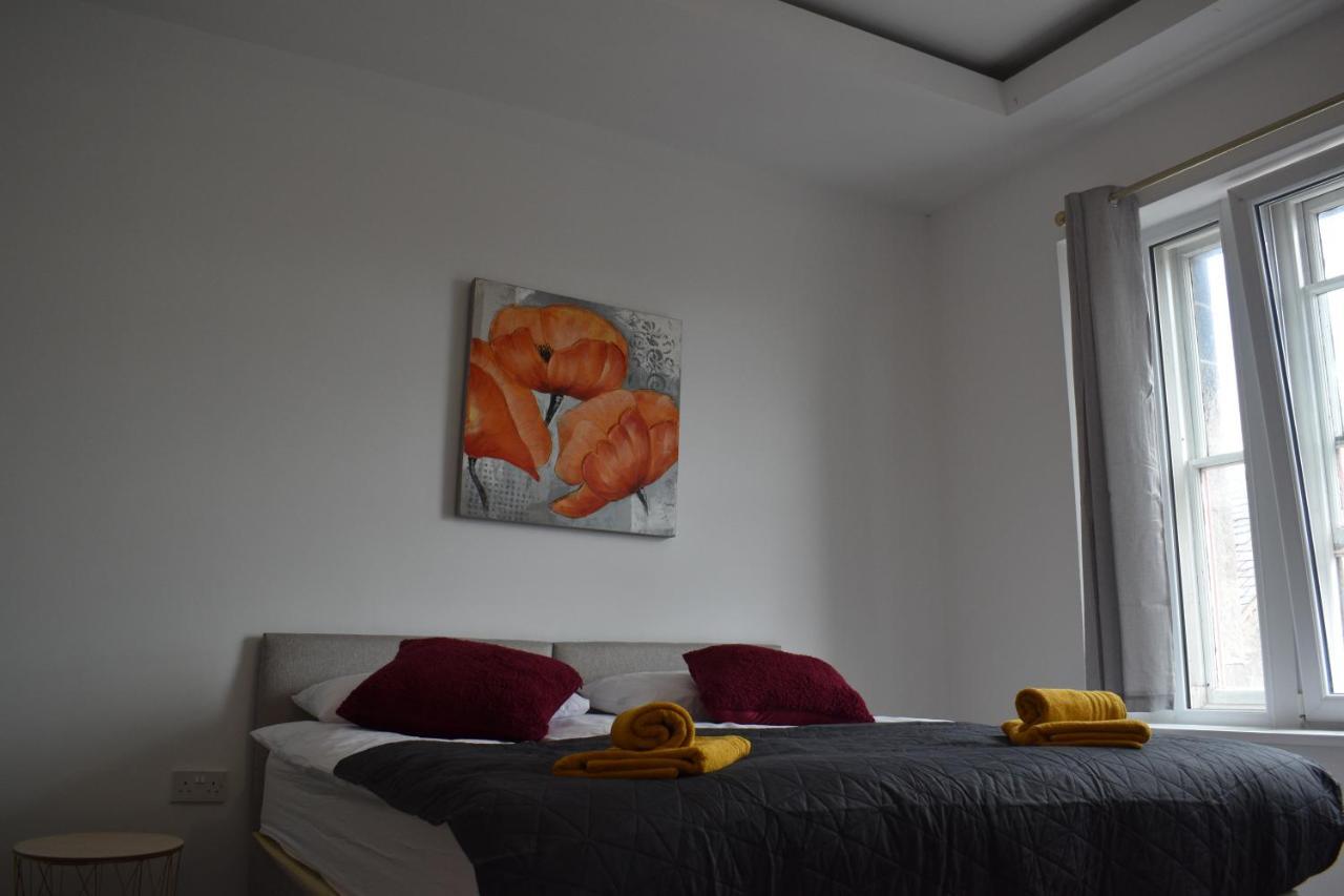 Celyn Room Денби Екстериор снимка